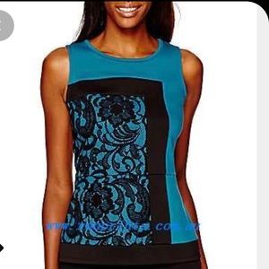 ✨Worthington peplum top